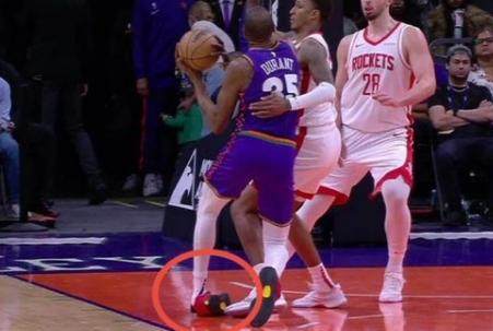 开云体育官方网站-脚踝90度恐怖外翻 KD已打完太阳生涯的最后一战？