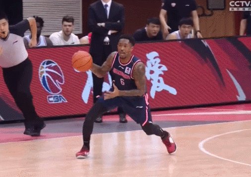 开云体育app-马尚跟腱断裂赛季报销！广东三连冠之路蒙上阴影